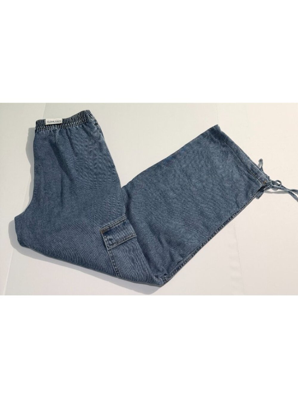 Vanilla Star Womens Cargo Jeans Medium Pull On Straight Leg Ankle Tie Denim NWT